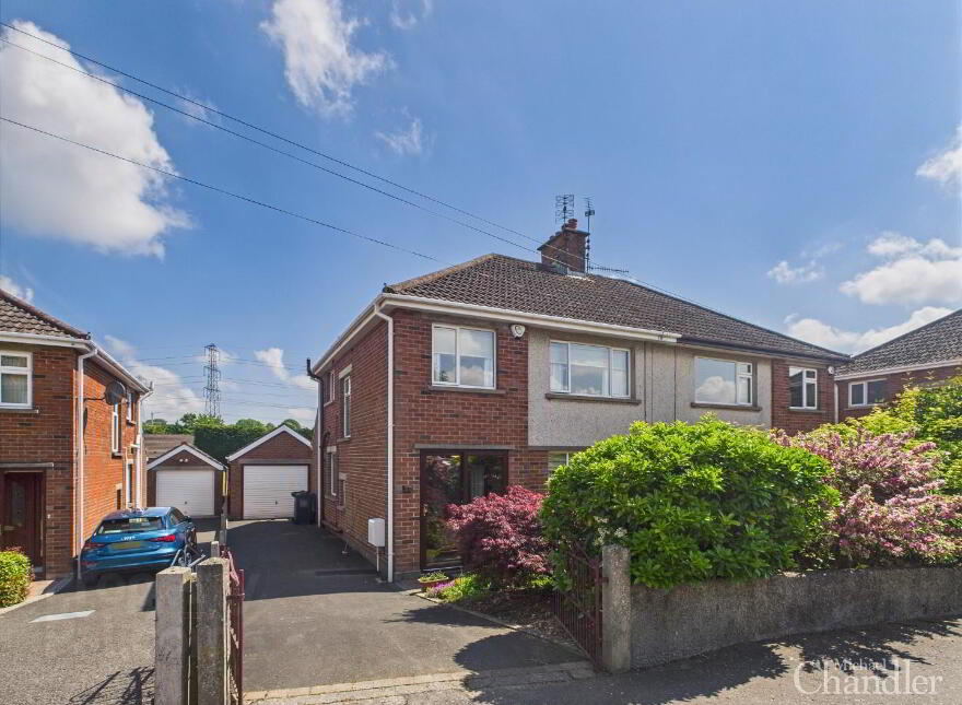 50 Carnbrae Avenue, Belfast, BT8 6NH photo