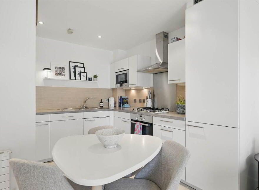 Apt 42 Custom House Square, 4 Ulster Street, Belfast, BT1 3ES