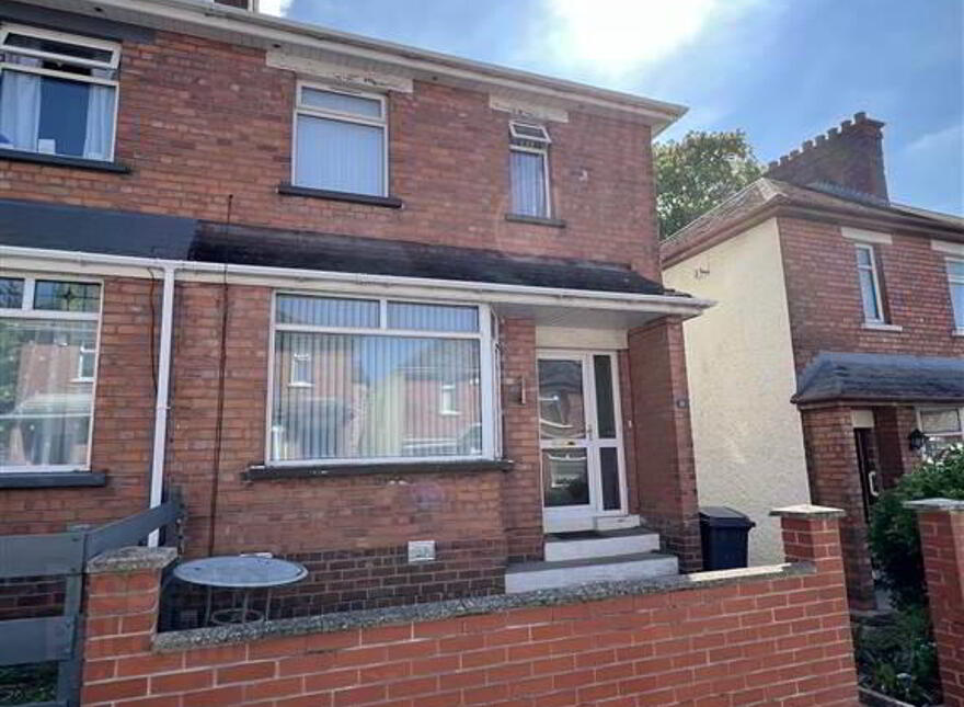 21 Mount Prospect Park, Belfast, BT9 7BG photo