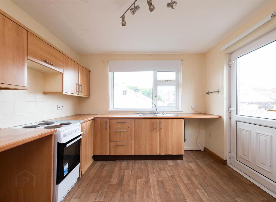 19 Craigs Road, Ballynahinch, BT24 8PQ