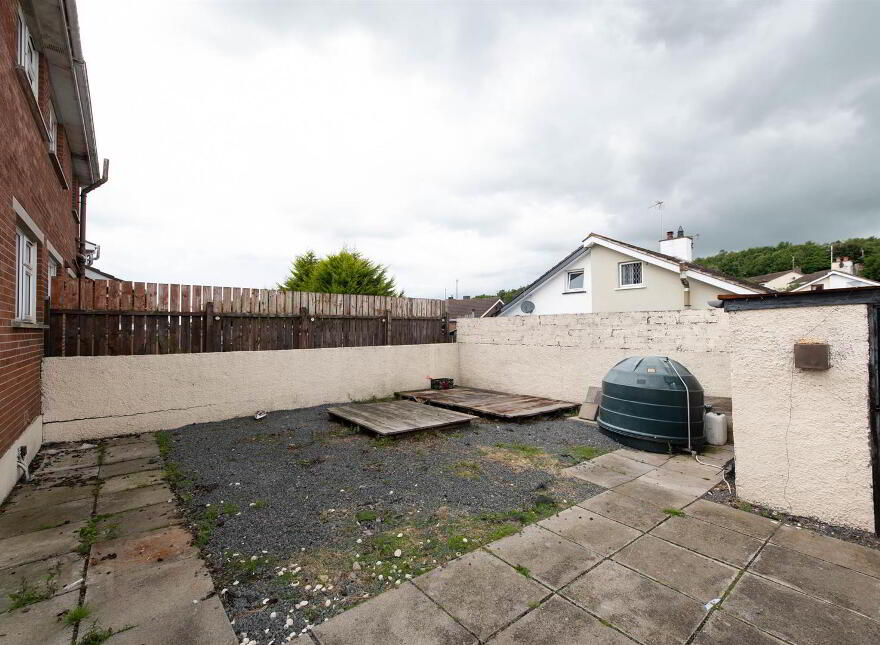 19 Craigs Road, Ballynahinch, BT24 8PQ