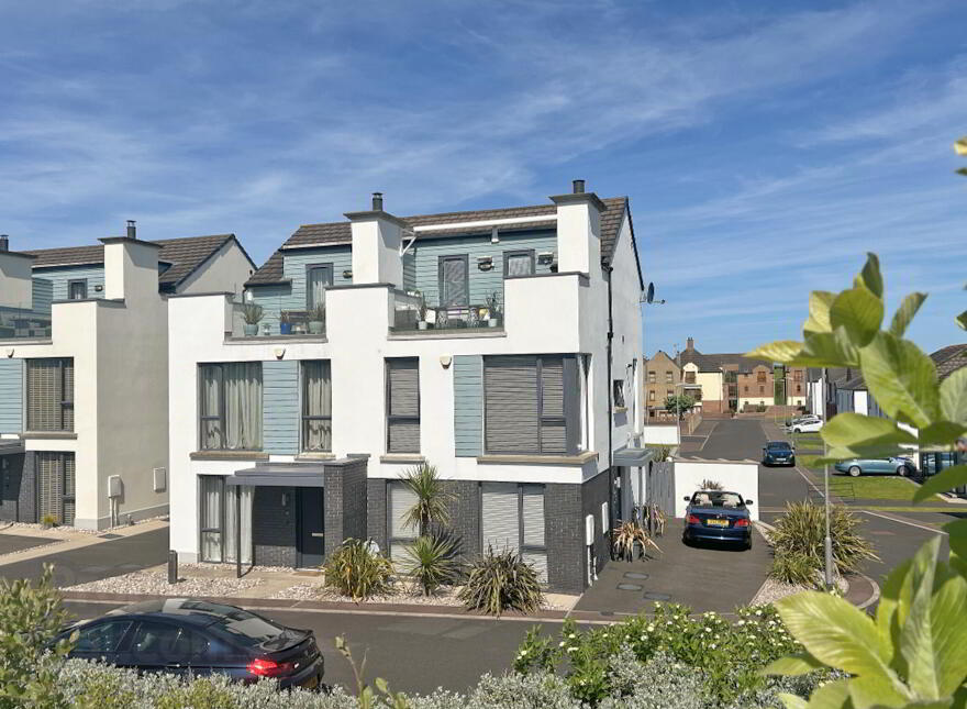 12 Galvally Gardens, Portstewart, BT55 7UE photo
