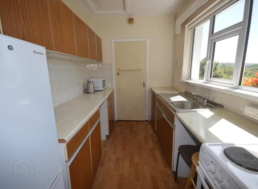 Carricknamoghill, Killybegs, Donegal, F94F7T2