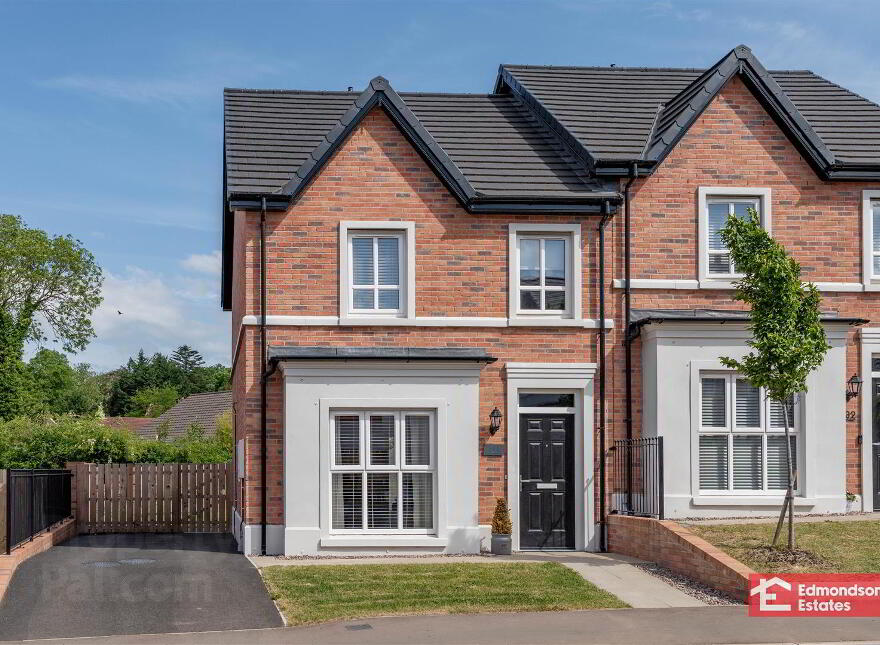 31 Foxleigh Meadows, Ballymoney, BT53 6FE photo