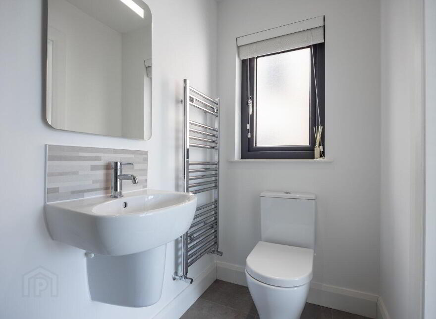 5 Brooke Hall Drive, Belfast, BT8 6XA