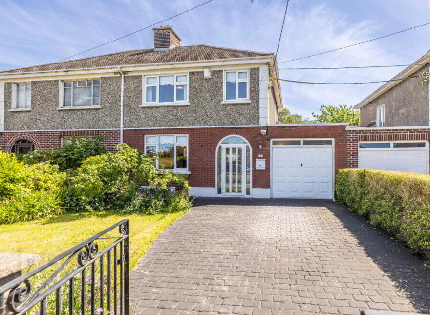 6 Cedarwood Road, Glasnevin, Dublin, D11HW08 photo