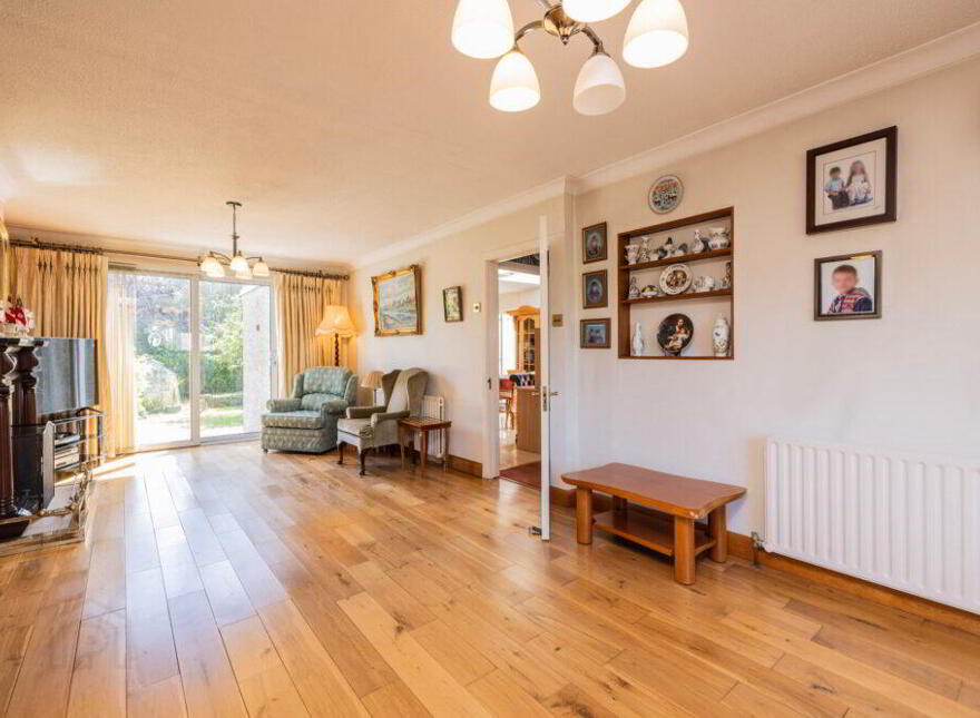 6 Cedarwood Road, Glasnevin, Dublin, D11HW08