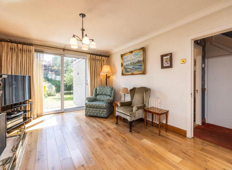 6 Cedarwood Road, Glasnevin, Dublin, D11HW08