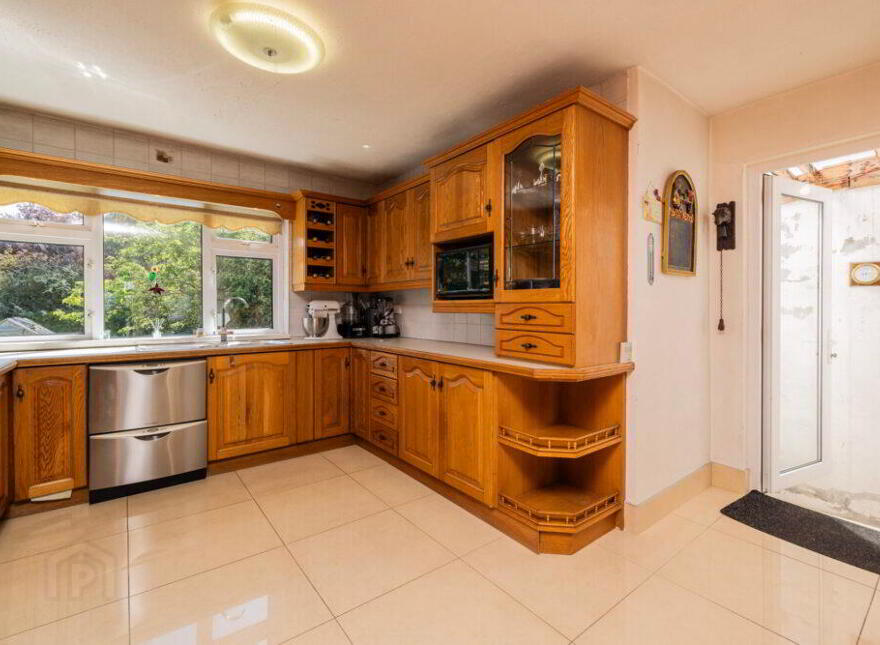 6 Cedarwood Road, Glasnevin, Dublin, D11HW08