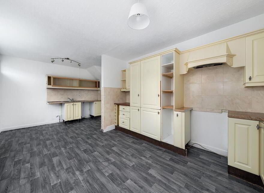 47 Crestfield Avenue, Whitehall, Dublin, D09HK13