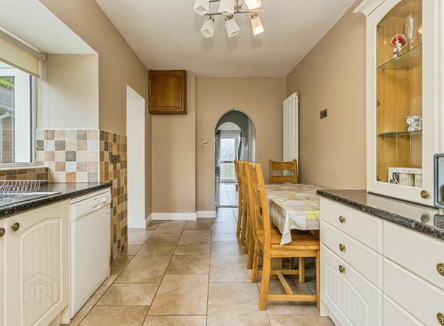 112 Ballynahinch Road, Lisburn, BT27 5EZ