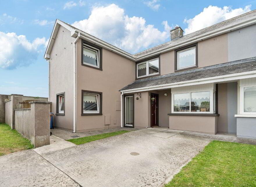 28 Beech Rise, Crann Ard, Fermoy photo