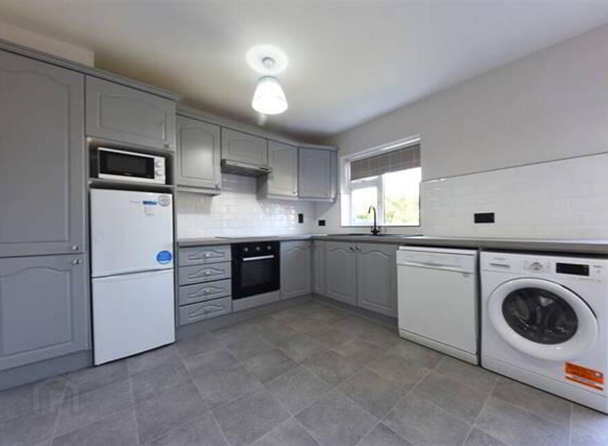 8 The Maples, Bridgemount, Carrigaline