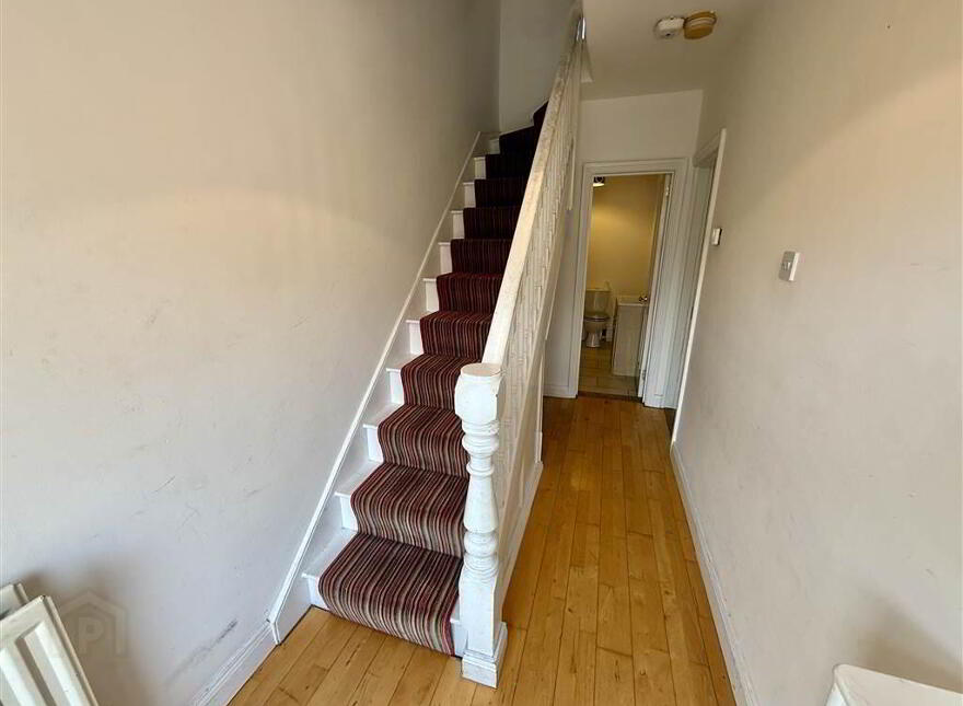 33 Onslow Parade, Cregagh, Belfast, BT6 0AS
