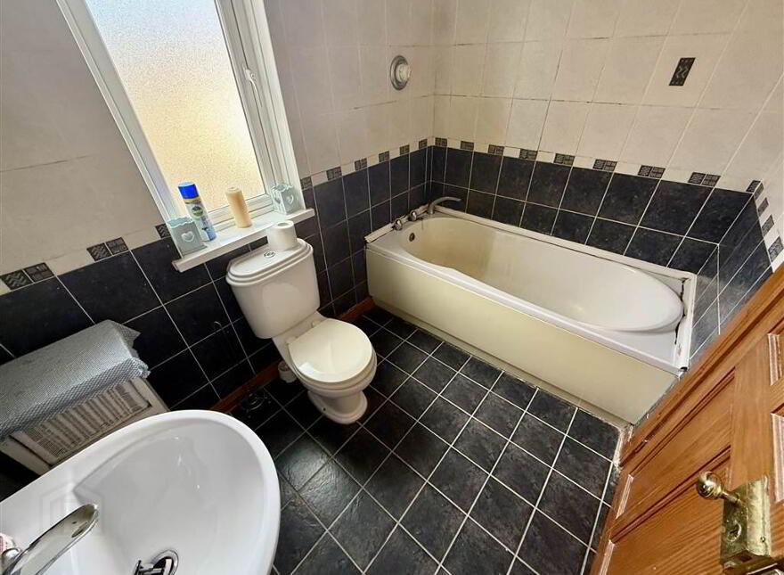 33 Onslow Parade, Cregagh, Belfast, BT6 0AS