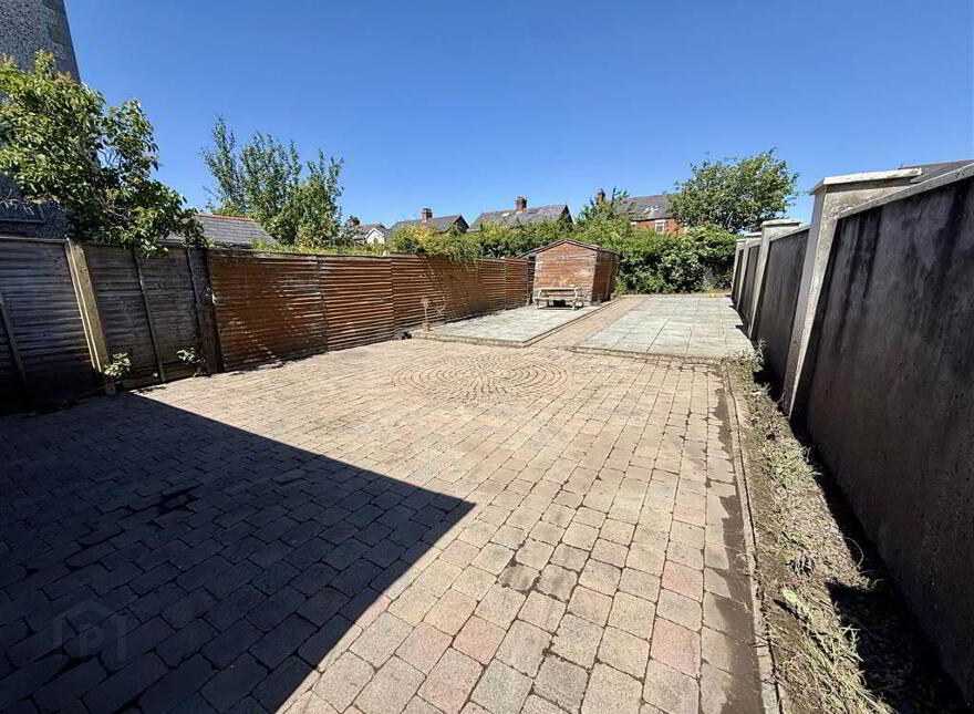 33 Onslow Parade, Cregagh, Belfast, BT6 0AS