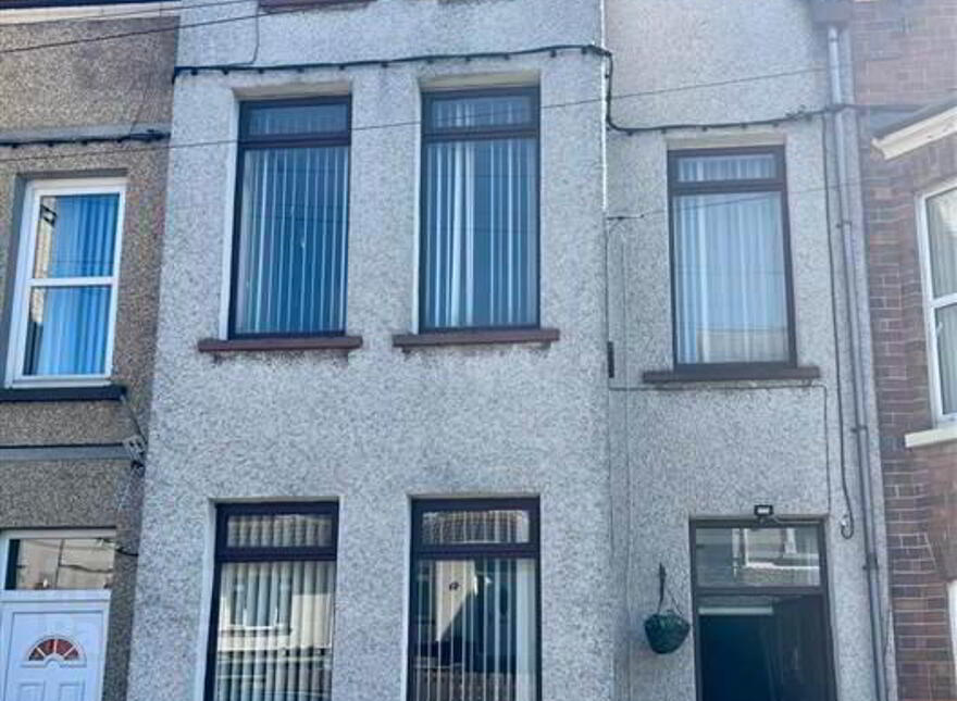 Victoria Road, Larne, BT40 1RT photo