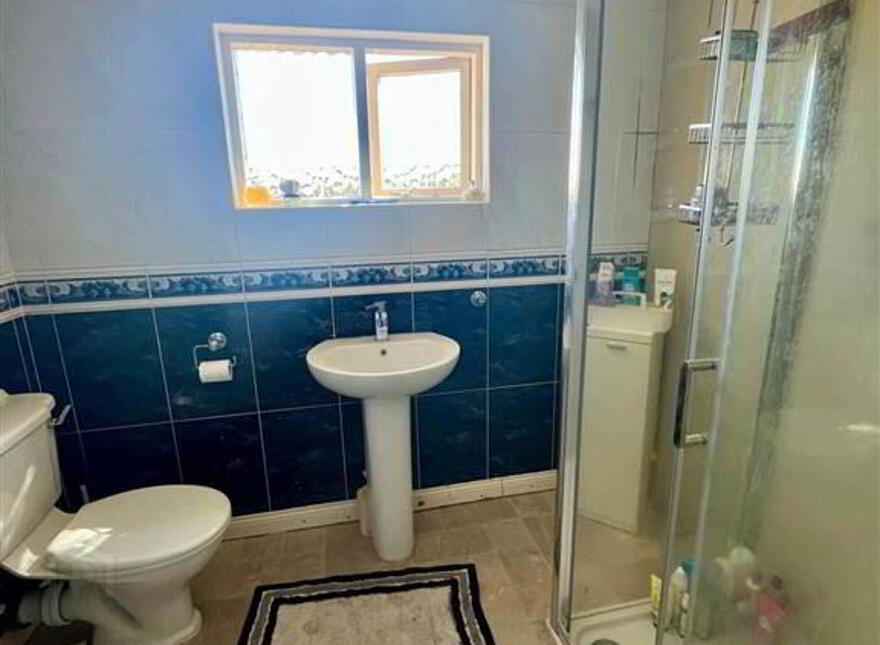 Victoria Road, Larne, BT40 1RT