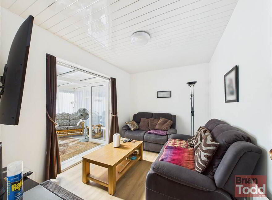 Old Larne Road, Ballynure, Ballyclare, BT39 9QB