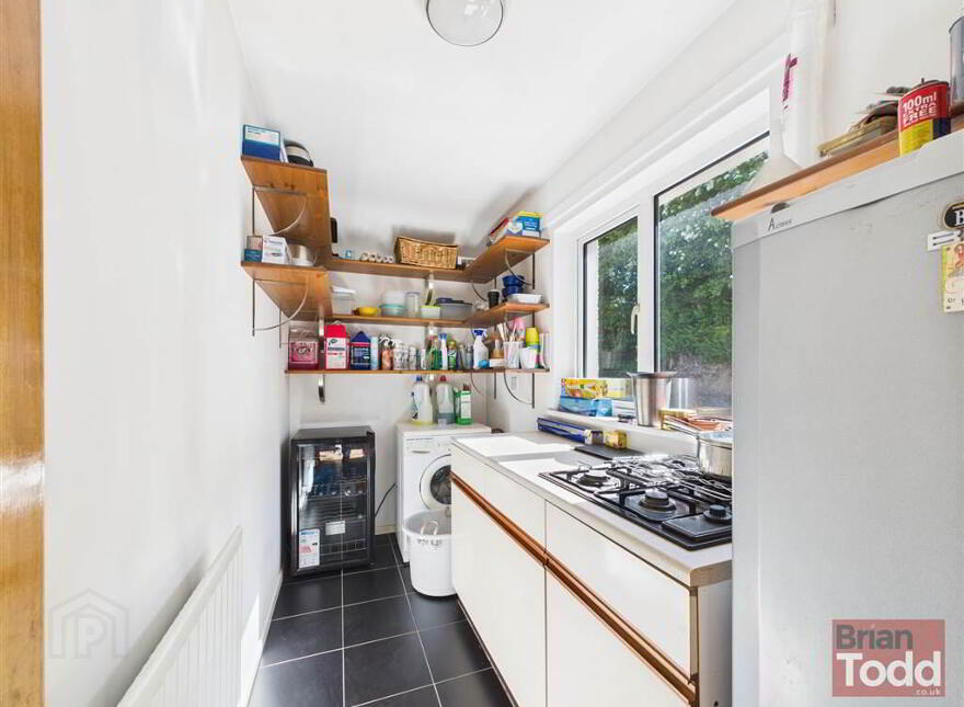 Old Larne Road, Ballynure, Ballyclare, BT39 9QB