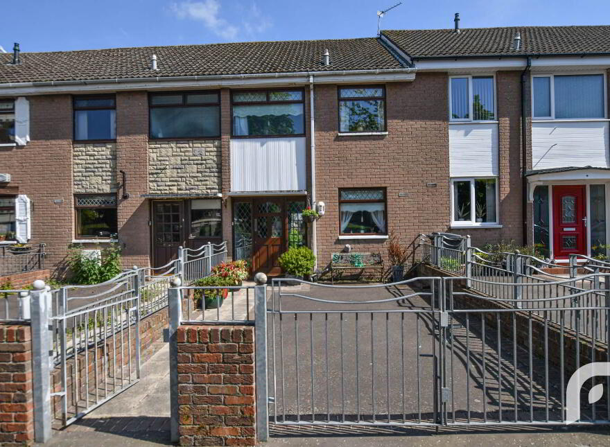 36 Victoria Parade, Belfast, BT15 2EN photo