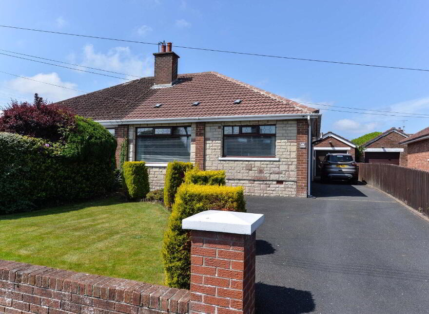 8 Ilford Avenue, Belfast, BT6 9SF photo