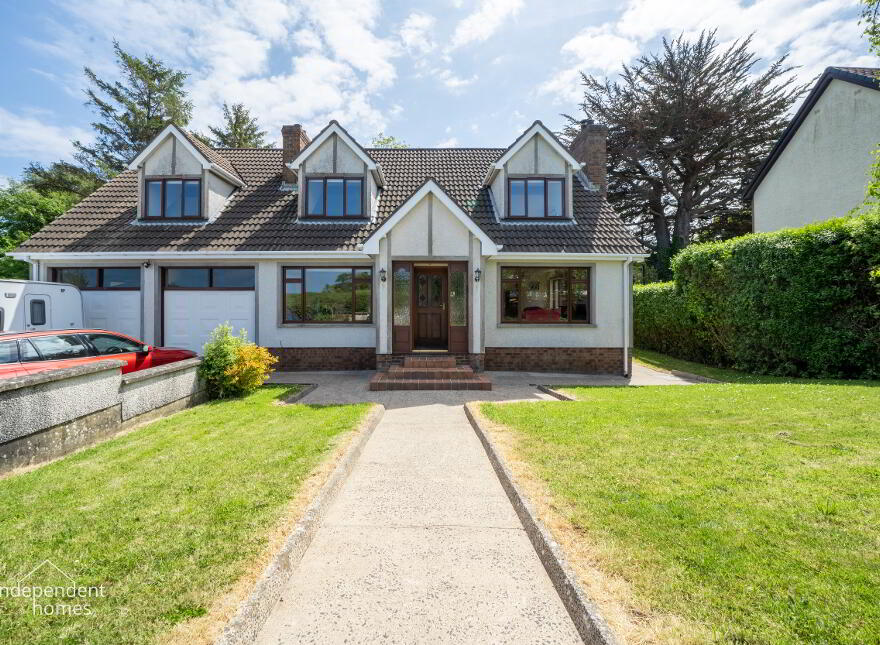 2 Cedar Grove, Larne, BT40 2NL photo