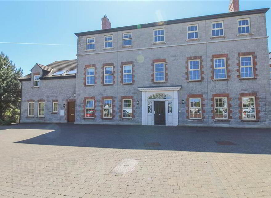 70 Coopers Mill Court, Dundonald, Belfast, BT16 1SZ photo