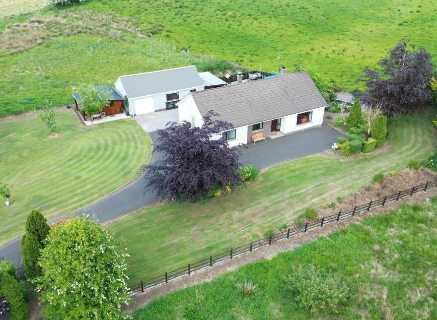 85 Dromore Road, Fintona, Omagh, BT78 2DW photo
