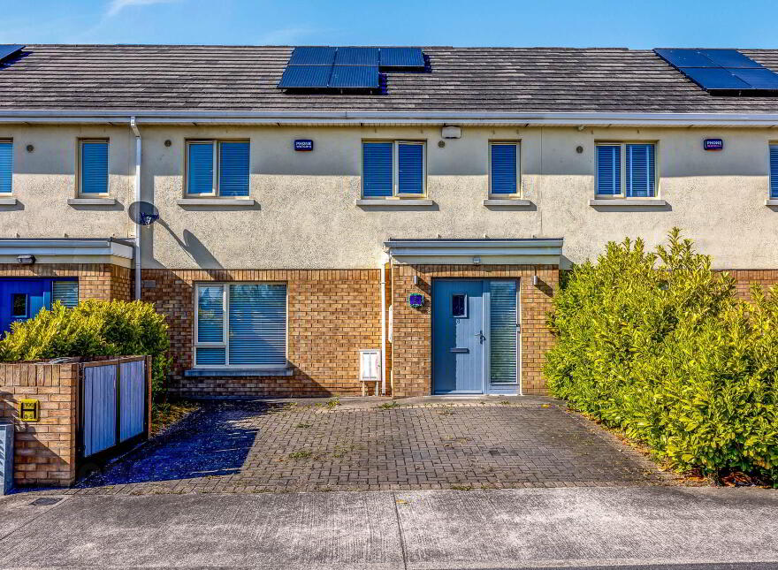 8 Heathfield Drive, Finglas, Dublin, D11KCN3 photo