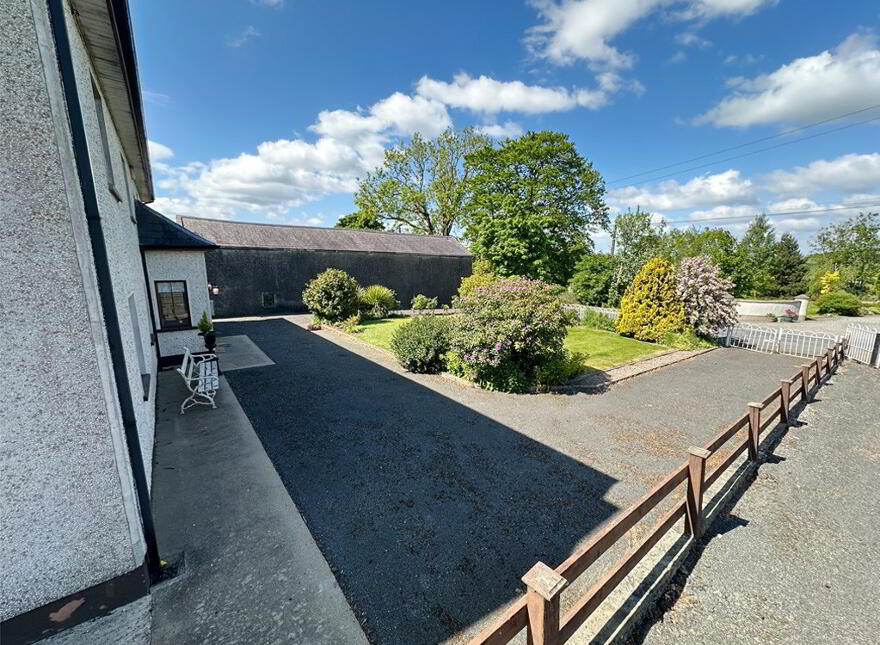 Tullyhappy House, 253 Old Armagh Road, Newry, BT35 6NL