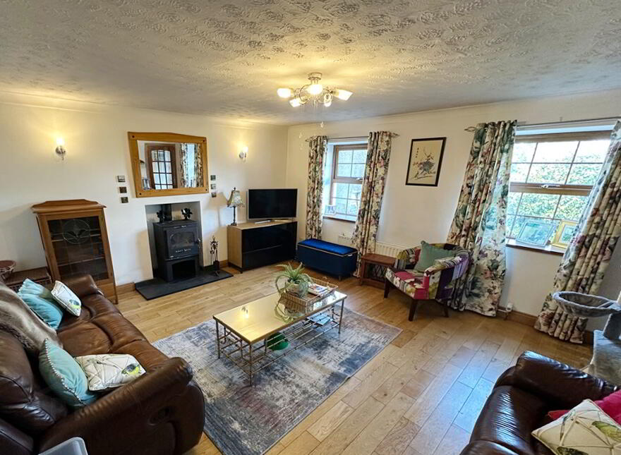 Tullyhappy House, 253 Old Armagh Road, Newry, BT35 6NL
