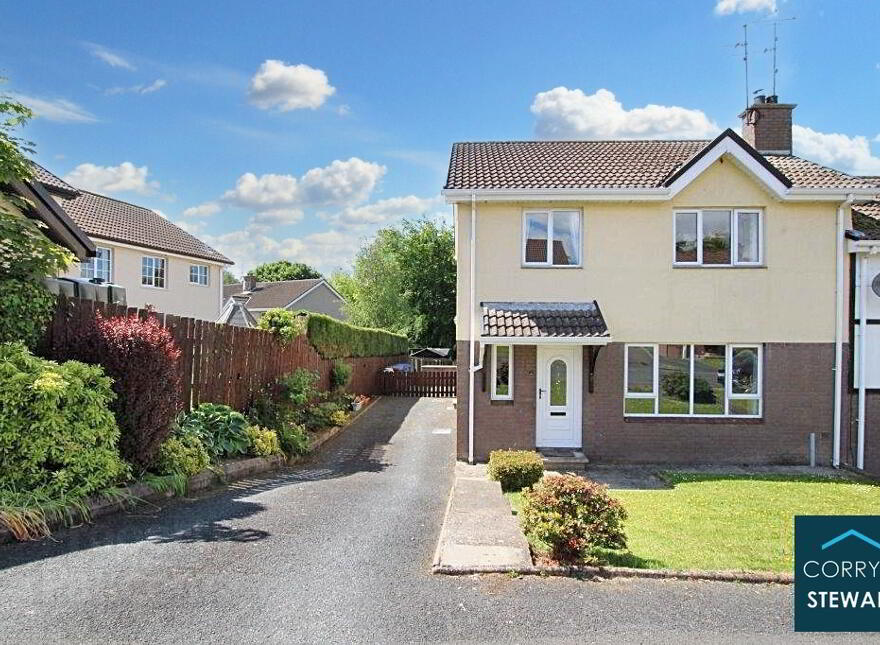 47 Berkeley Heights, Omagh, BT79 7PR photo