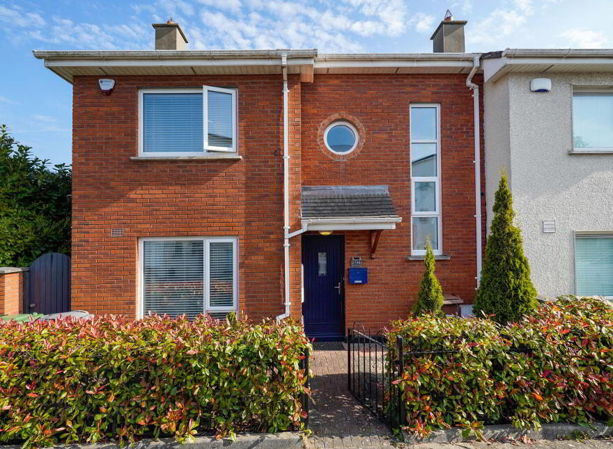 104 Castlecurragh Heath, Mulhuddart, Dublin, D15W9V0 photo