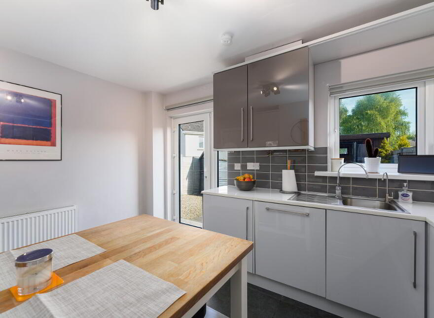 104 Castlecurragh Heath, Mulhuddart, Dublin, D15W9V0
