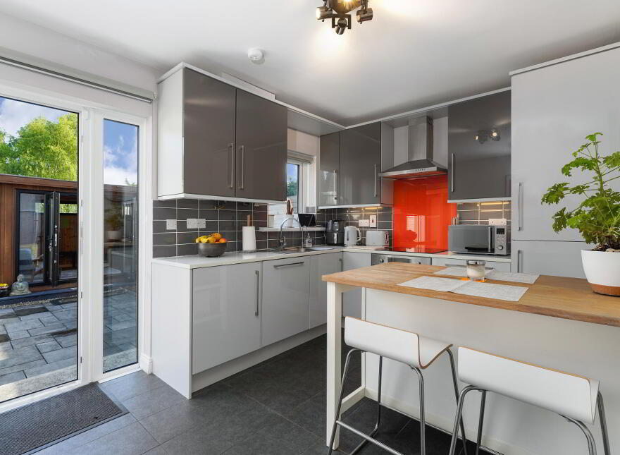 104 Castlecurragh Heath, Mulhuddart, Dublin, D15W9V0
