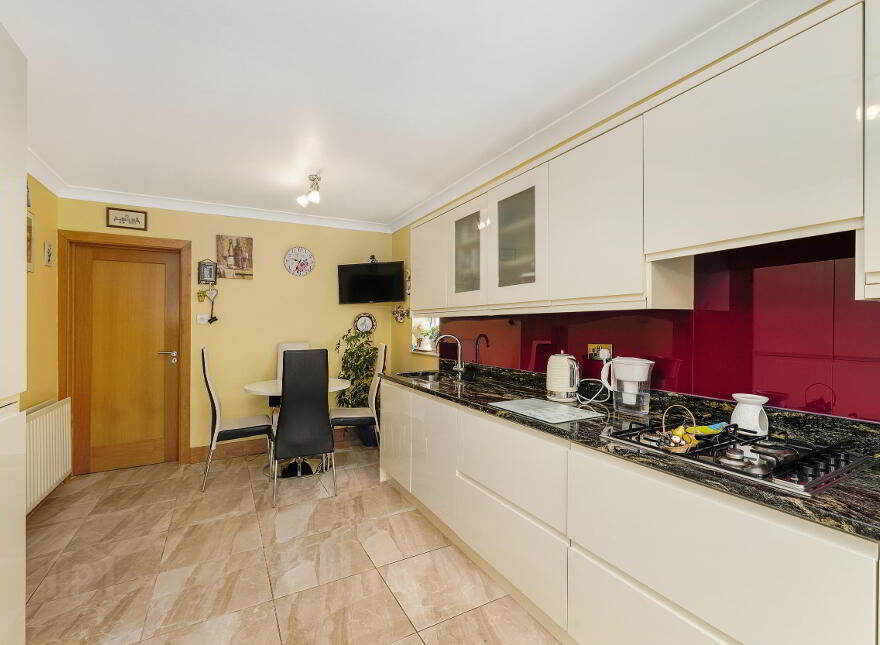 3 Tullyhall Crescent, Lucan, K78TD40