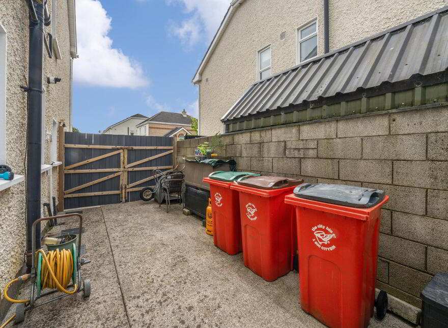3 Tullyhall Crescent, Lucan, K78TD40