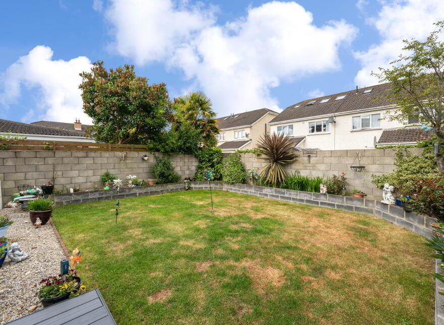 3 Tullyhall Crescent, Lucan, K78TD40