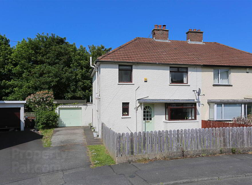 10 Wood End, Holywood, BT18 9PN photo
