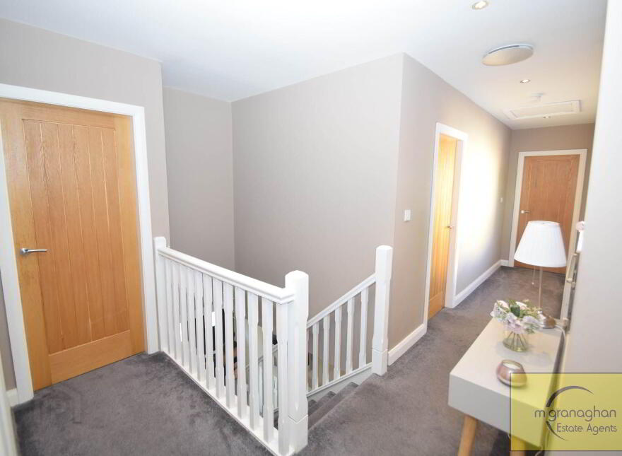 2e The Green, Dunmurry, Belfast, BT17 0EH