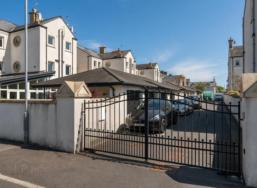 66 Ballyholme Road, Bangor, BT20 5LA