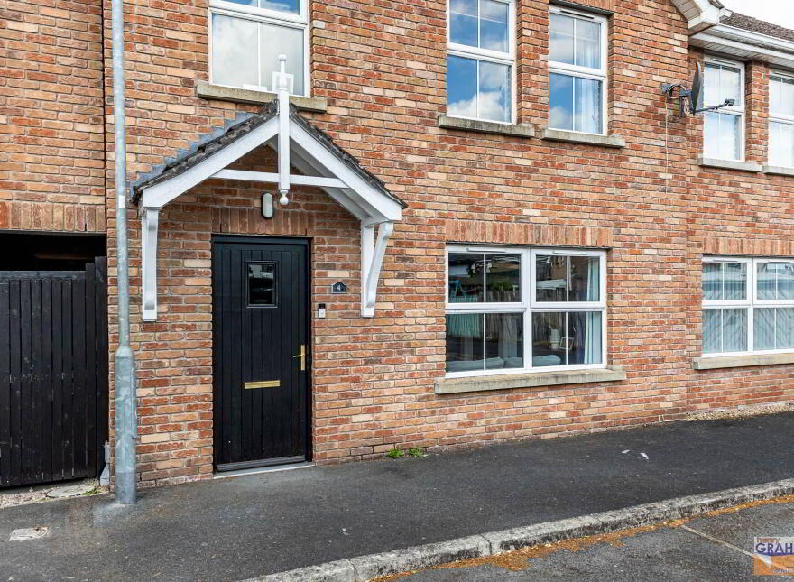 4 Whitehill Mews, Lisburn, BT28 2EH