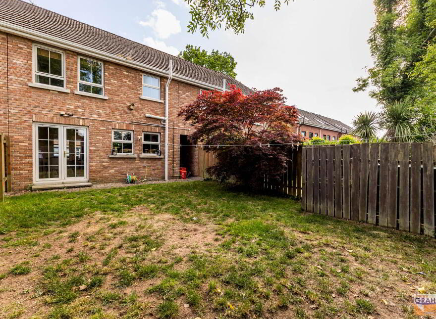 4 Whitehill Mews, Lisburn, BT28 2EH