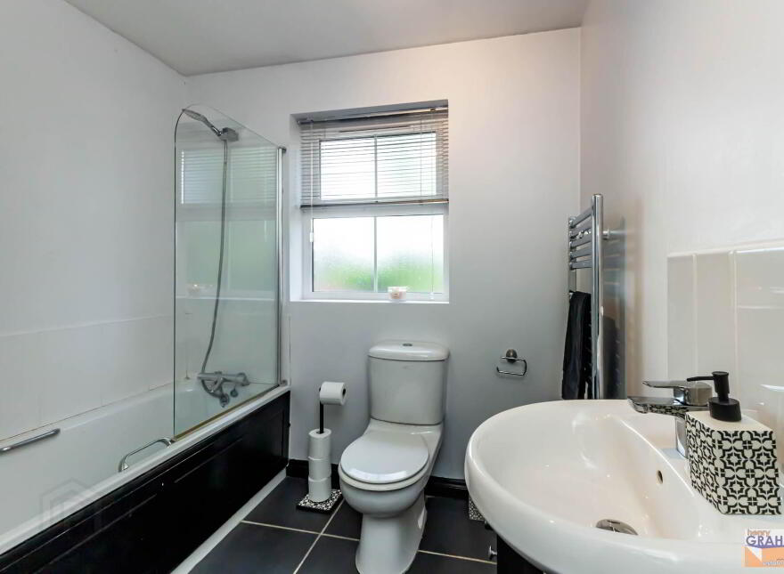 4 Whitehill Mews, Lisburn, BT28 2EH