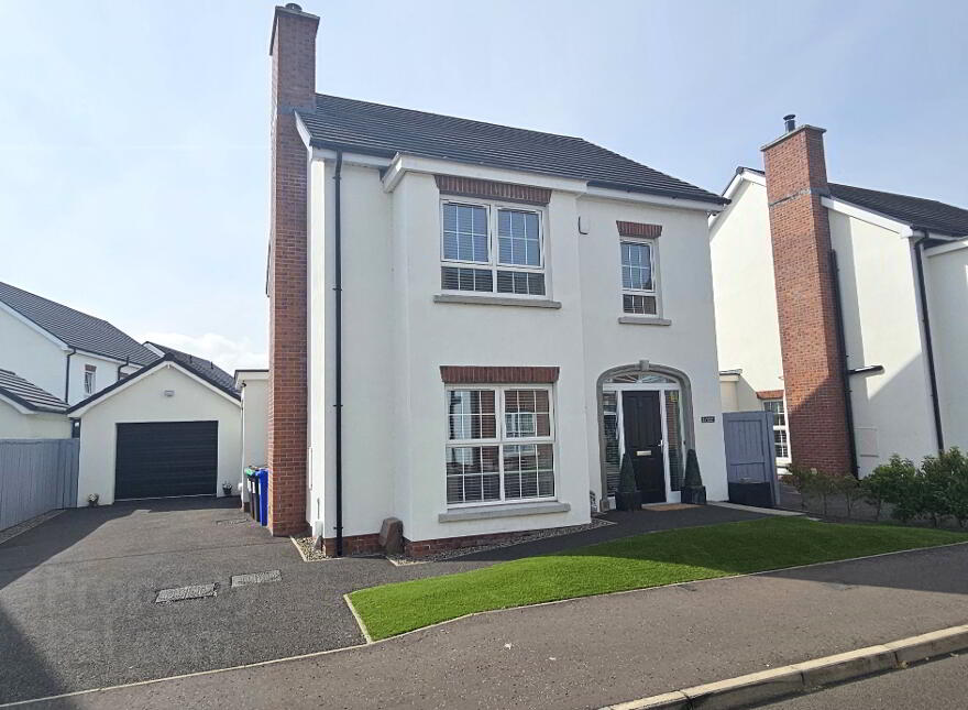 21 Castlewater Gardens, Antrim, BT41 4FP photo