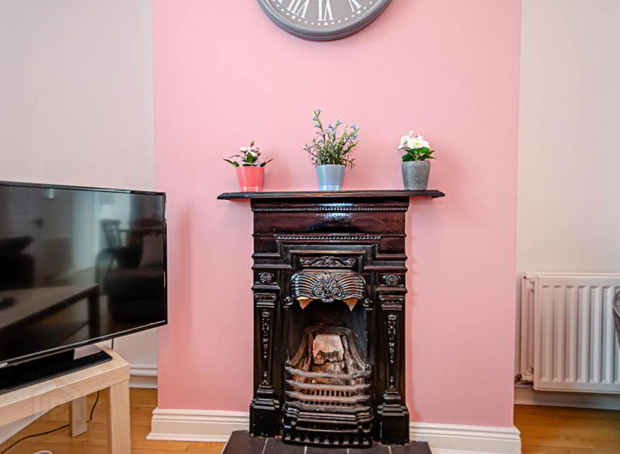 9 Sunwich Street, Ravenhill, Belfast, BT6 8JT