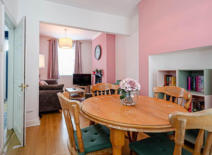 9 Sunwich Street, Ravenhill, Belfast, BT6 8JT