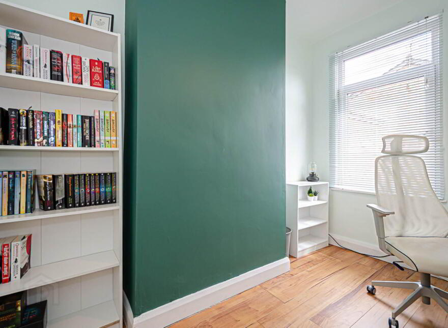 9 Sunwich Street, Ravenhill, Belfast, BT6 8JT
