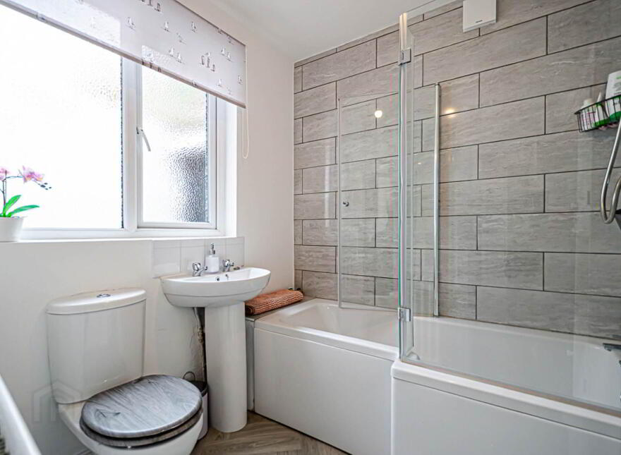 9 Sunwich Street, Ravenhill, Belfast, BT6 8JT